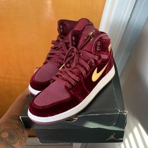 Retro Jordan 1 Velvet Perm